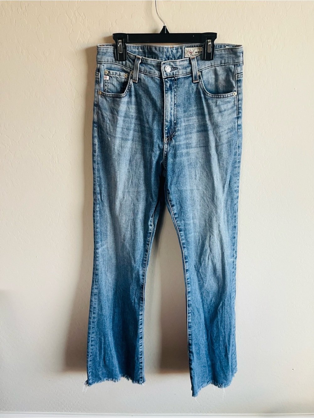 Adriano Goldschmied Women’s AG Ed Denim high rise straight leg raw hem 28